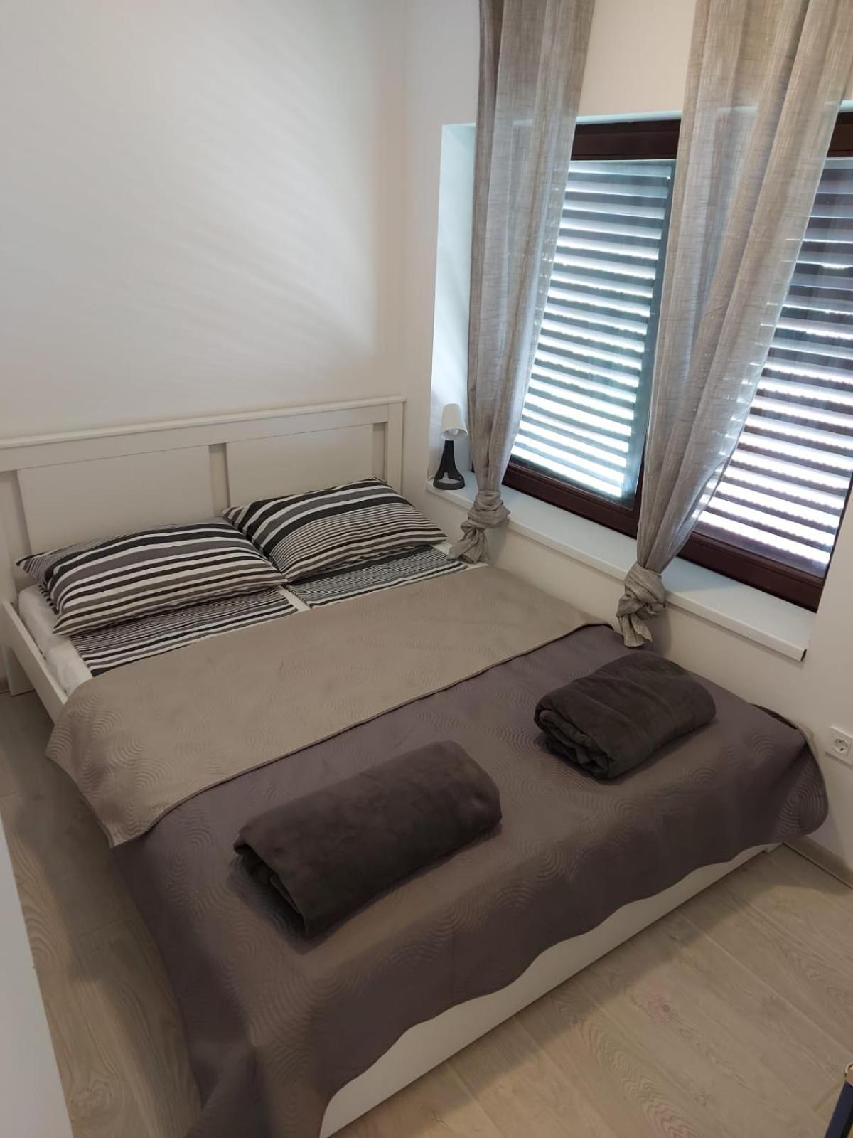 Hill Apartman - Maksimir Rebro زغرب الغرفة الصورة